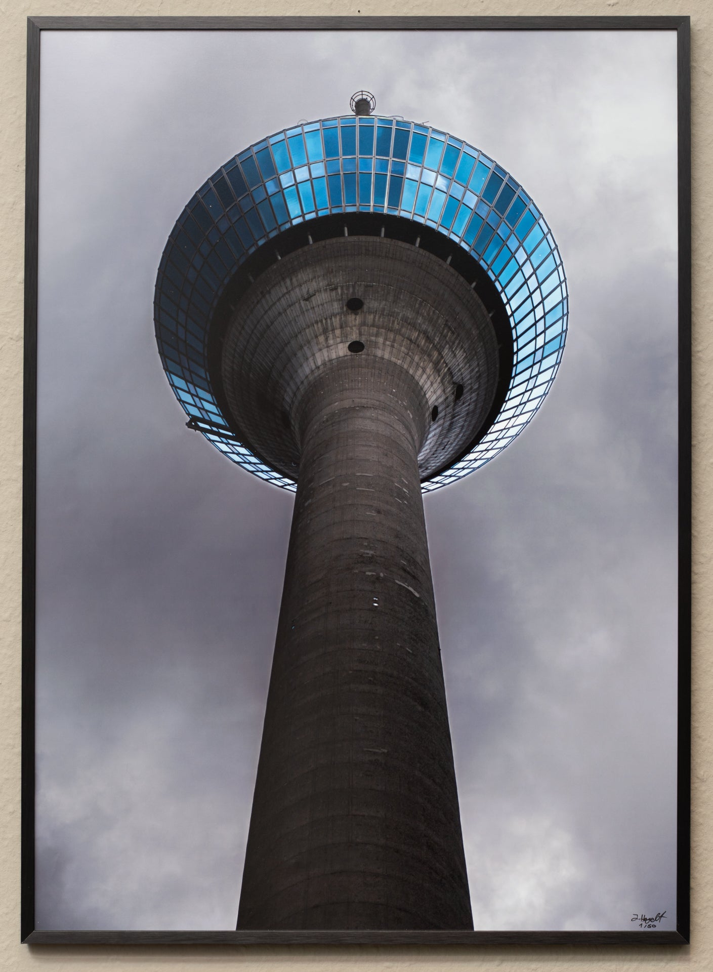 gerahmter FineArt Print "Propotion of power" - Mein Shop -